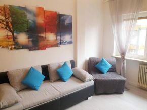J&M HOUSE -Fronte Ospedale- INCLUSO NETFLIX E DISNEY PLUS Udine
